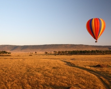 Romantic Balloon flight from Little Governors Camp